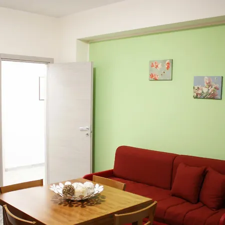 L'essenzial Living