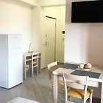L'essenzial Living Мессина